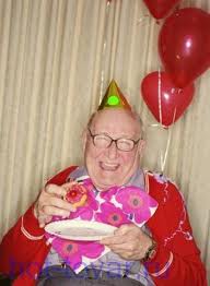 Прикольные поздравления с юбилеем 65 лет мужчине | prikolnye-smeshnye.ru