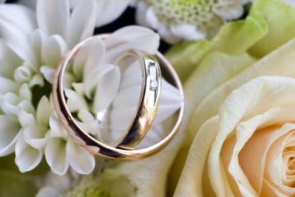 Прикольные и короткие поздравления на свадьбу в стихах