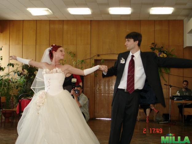 Оригинальное поздравление на свадьбу молодожёнам