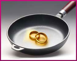 Прикольные смс поздравления с Чугунной свадьбой мужу от жены в прозе и стихах